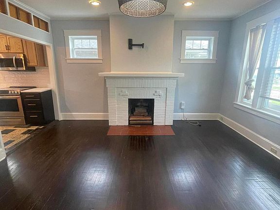 4th image of 642 Bellaire Ave