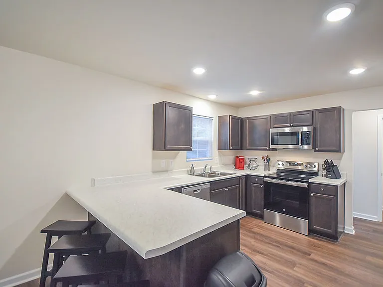 37 Loblolly Ct — Photo 3