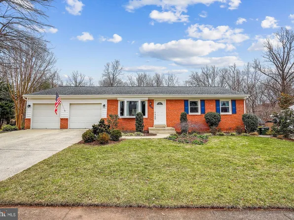 13516 Tabscott Dr, Chantilly, VA 20151