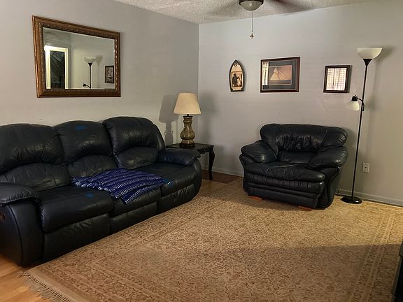 3rd image of 524 Camino Ct #524C