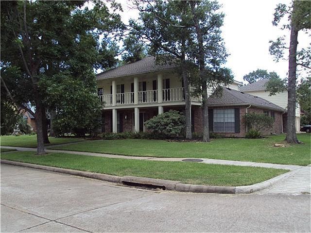 1st image of 4147 Crownwood Dr