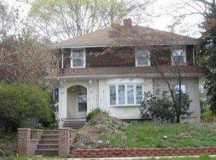 475 Grand Ave, Leonia, NJ 07605
