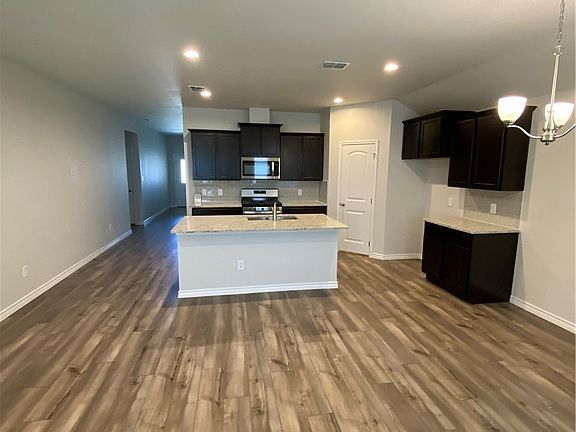 4th image of 2801 Excelsior Blvd