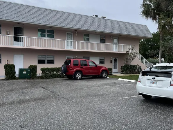 18081 SE Country Club Drive #100, Jupiter, FL 33469