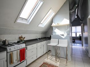 2927 N Lawndale Ave APT 3, Chicago, IL 60618