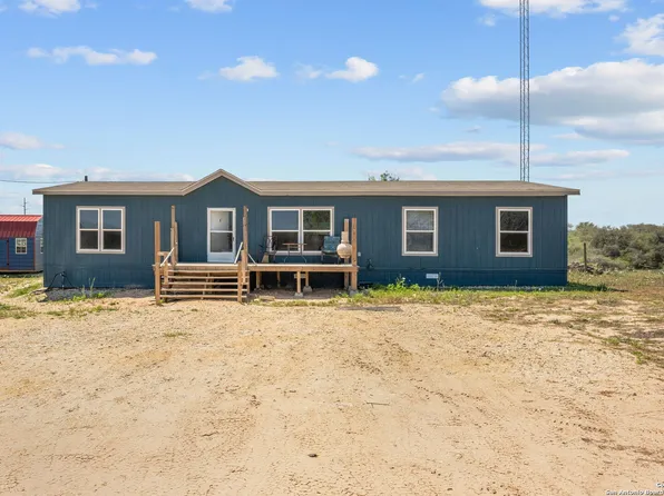 10859 fm 476, Somerset, TX 78069