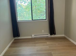 10560 154th St #405, Surrey, BC V3R 8A3