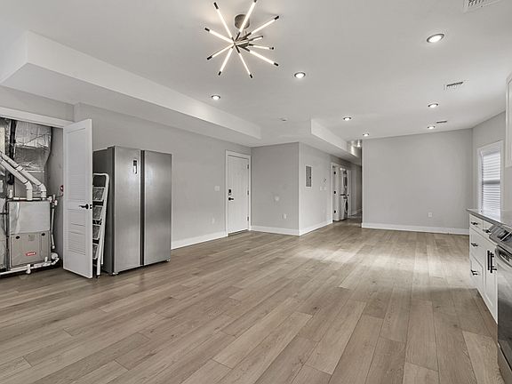 2nd image of 626 S 20th St Floor 3