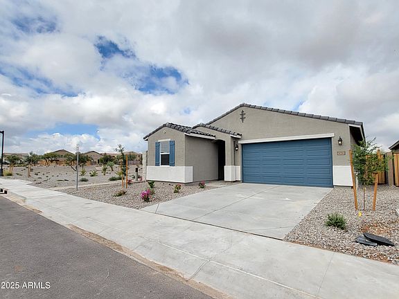 3rd image of 19390 N FIANO Drive