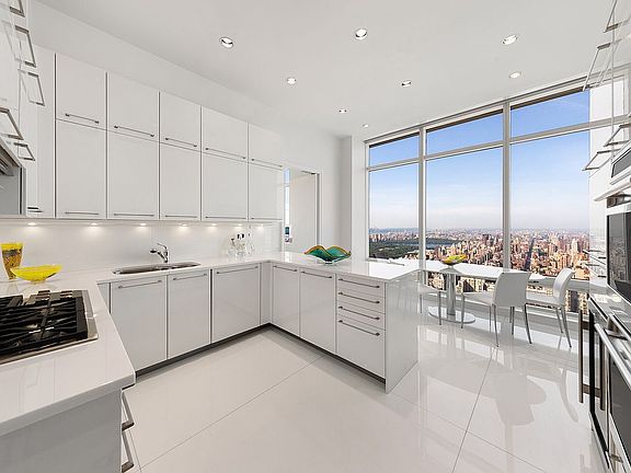 5th image of 151 E 58th St #Ph54w