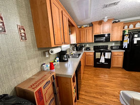 3rd image of 518 Orange Blossom Ln