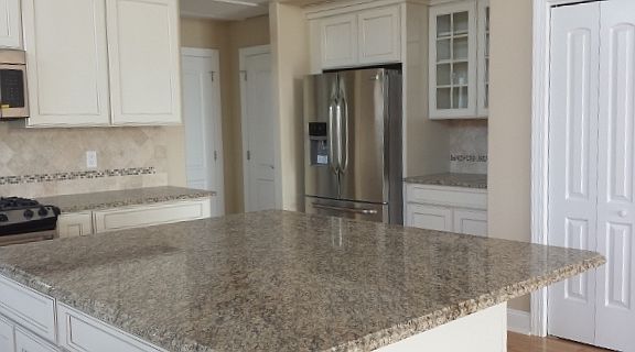 3rd image of 29 77th St #W