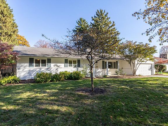 5th image of 3444 Sunningdale Way