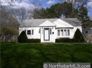 8705 12th Ave S, Bloomington, MN 55425