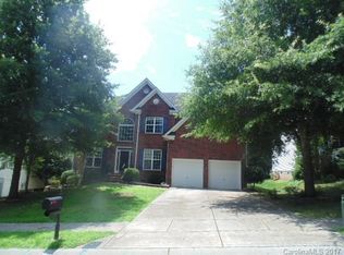 9621 Aragorn Ln NW, Charlotte, NC 28269