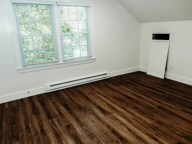 544 South Rd — Photo 8