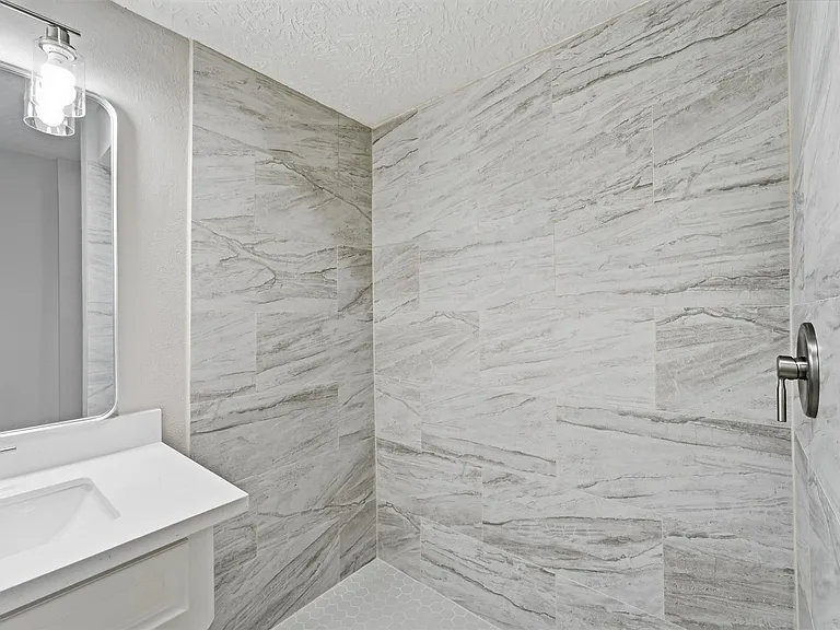 8001 Rebawood Dr — Photo 14
