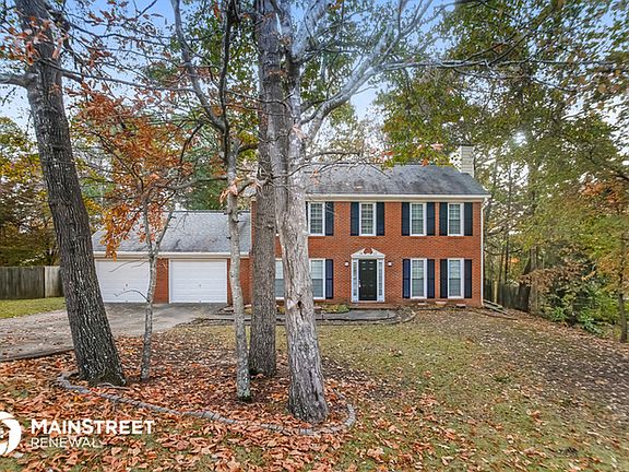 2nd image of 3822 Turnberry Dr
