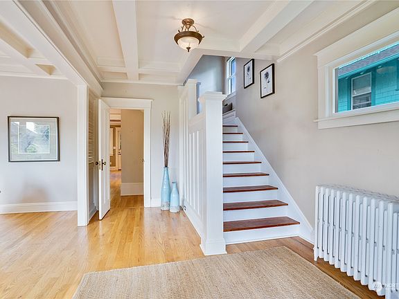 3rd image of 2120 N Anderson Street