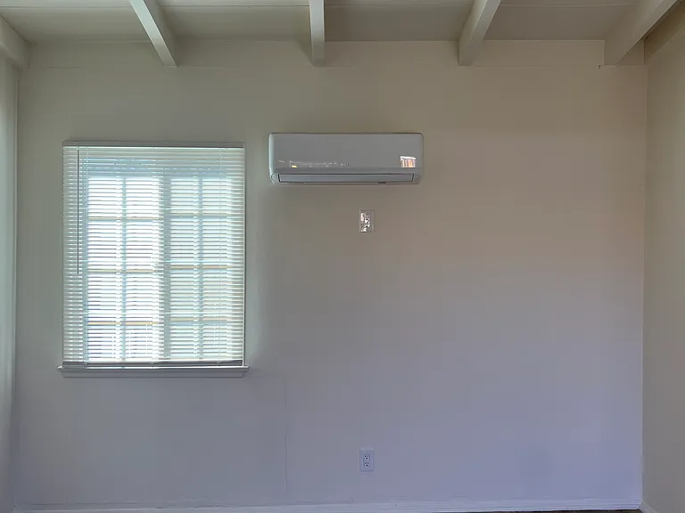 222 N Alessandro St #3 — Photo 1