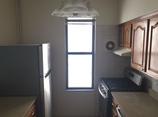 30-86 33rd St #2B, Astoria, NY 11102