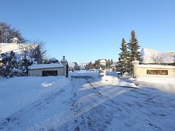 4th image of 3303 Tropicana Ct