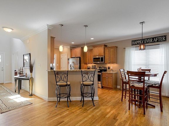 3rd image of 17930 Lawrence Hill Ln
