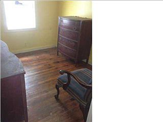 4th image of 718 10th Ave