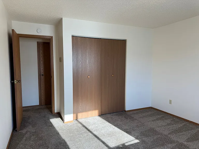Gatewood Apartments — Photo 15