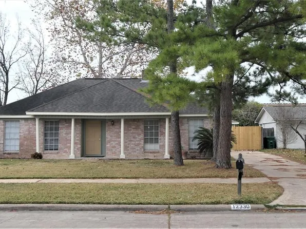 12330 South Dr, Houston, TX 77099