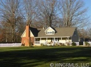 27 Old Case Rd, Fletcher, NC 28732