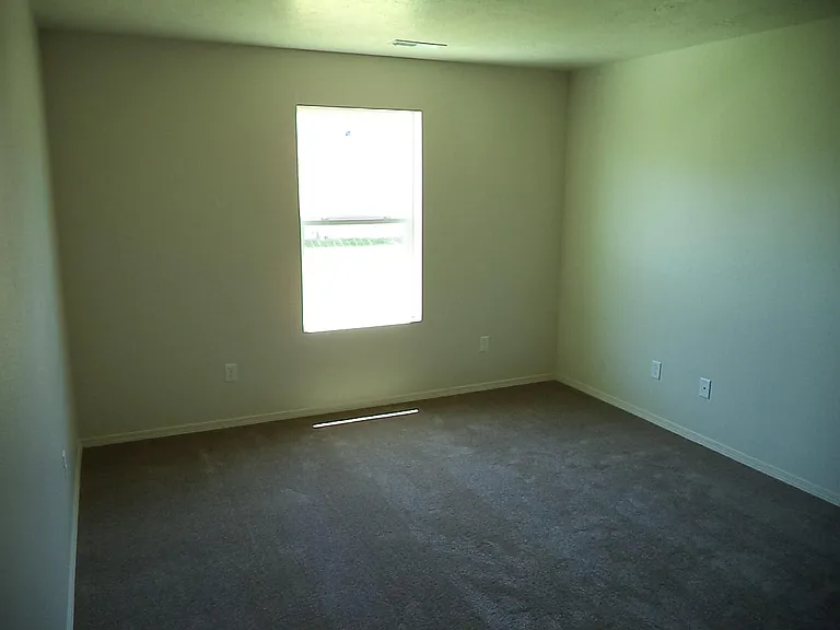 9715 Stonewood Dr — Photo 17