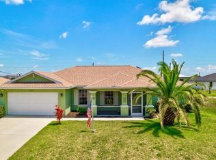 904 NW Embers Ter, Cape Coral, FL 33993