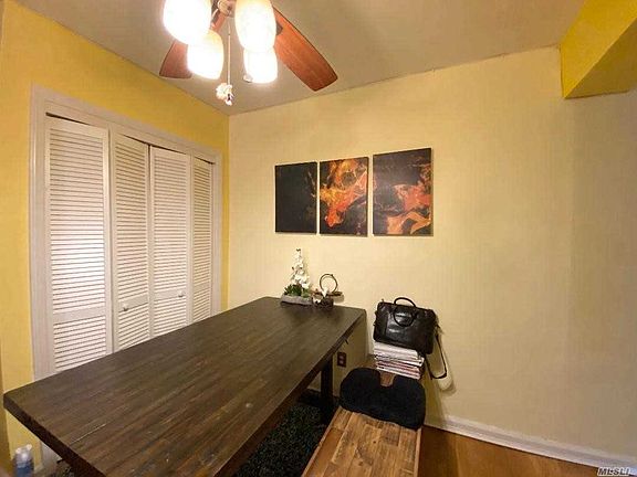 3rd image of 27-04 Parsons Blvd #2F