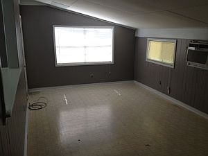 3rd image of 414 E Gaywood St