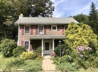 837 Fiddlers Bridge Rd, Rhinebeck, NY 12572