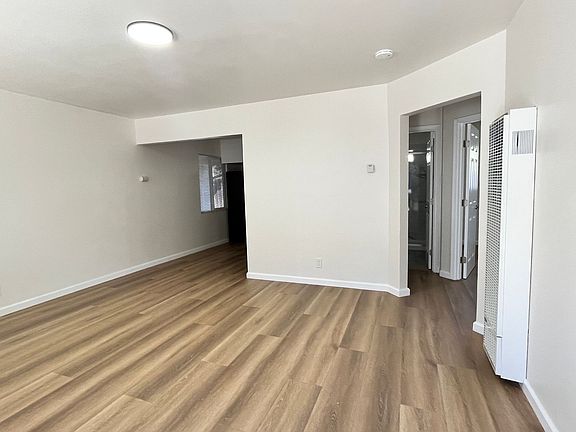 3rd image of 651-659 W Blossom Way #657