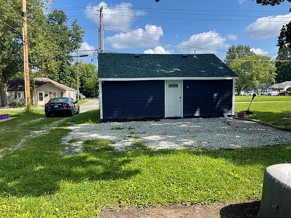 2nd image of 7857 E 47th St