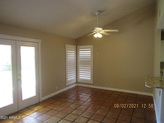 3rd image of 7209 W Paradise Dr