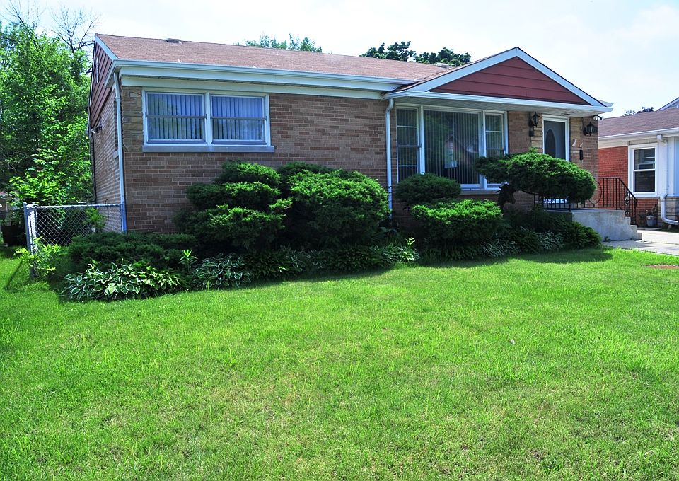 1st image of 8219 Crawford Ave