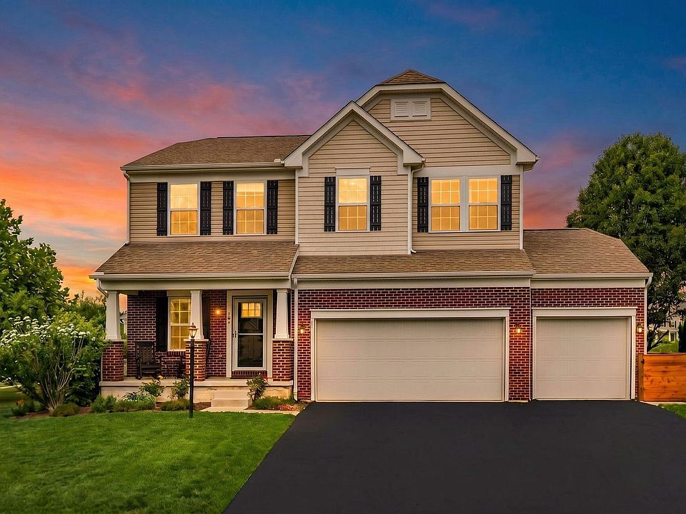 1st image of 305 Eagles Nest Ave