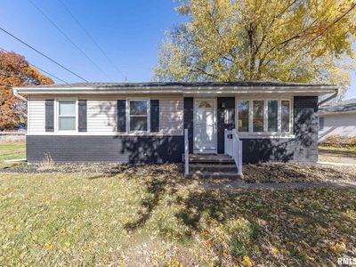 1430 4th St, Camanche, IA, 52730