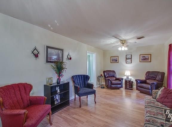 4th image of 122 Burkwall Dr