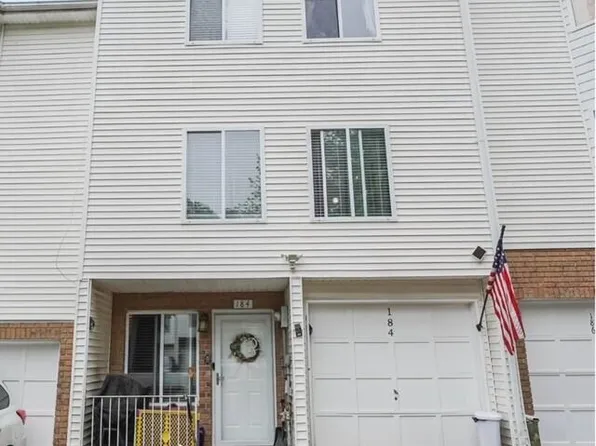 184 Jamie Ln, Staten Island, NY 10312