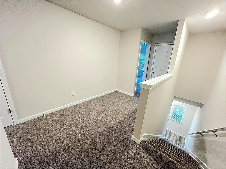 4113 Oakwood Terrace Ct — Photo 17