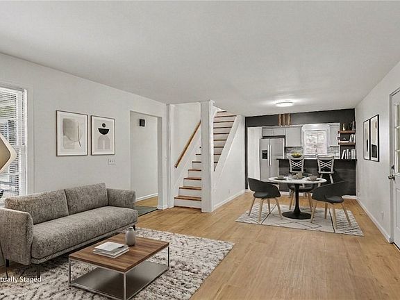 5th image of 67 Dunrovin Ln