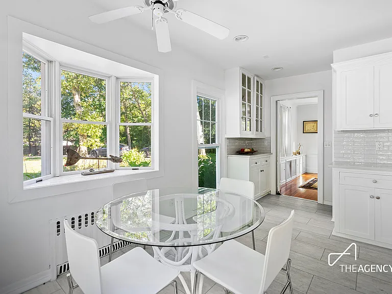 108 Montauk Hwy — Photo 4