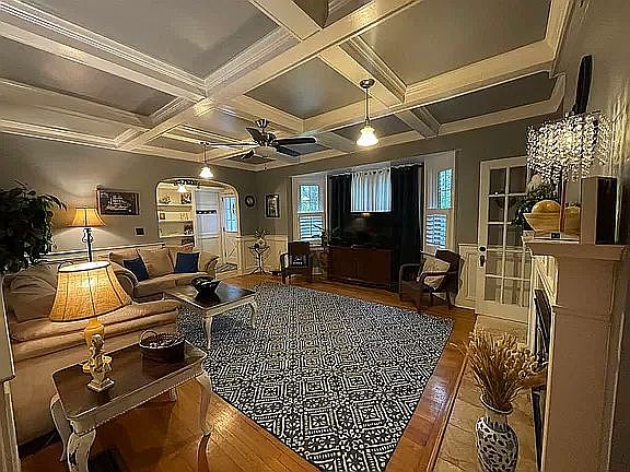 Main Level living room