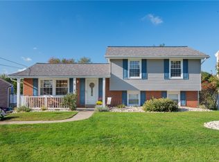 168 Conneaut Dr, Pittsburgh, PA