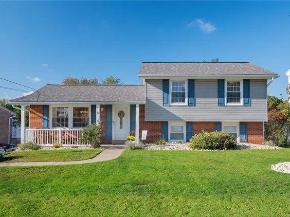 168 Conneaut Dr, Pittsburgh, PA 15239